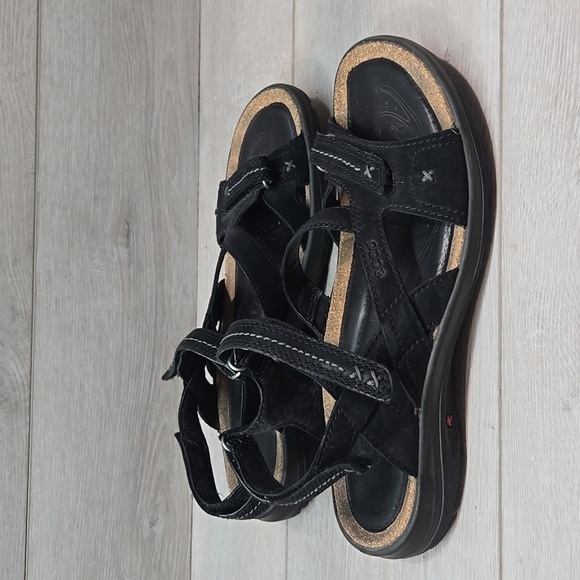 Ecco Women's Hook&loop Leather Strappy Black Sandals Shoes Sz 40/9-9.5 - Picture 2 of 12